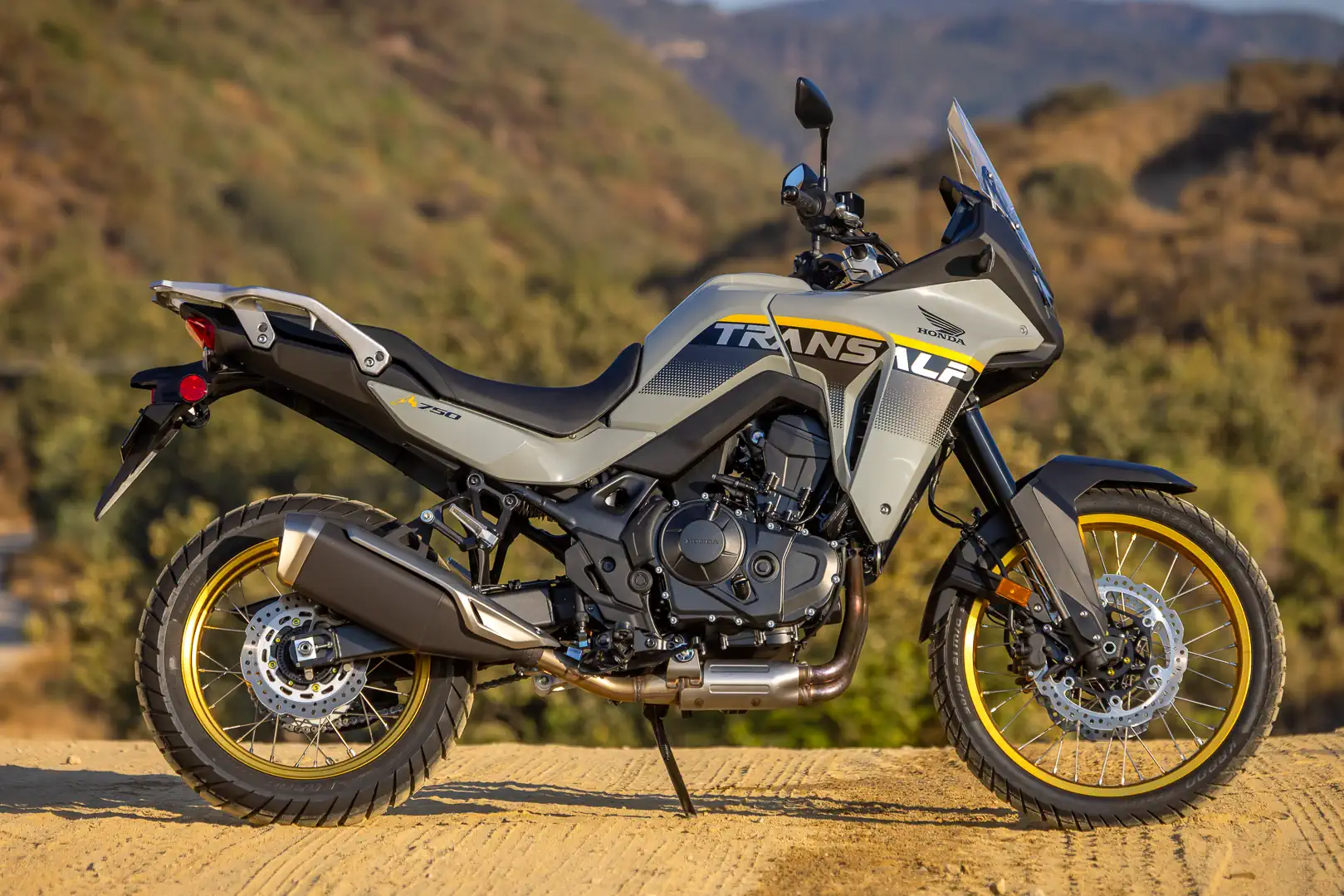 Honda Transalp 750
